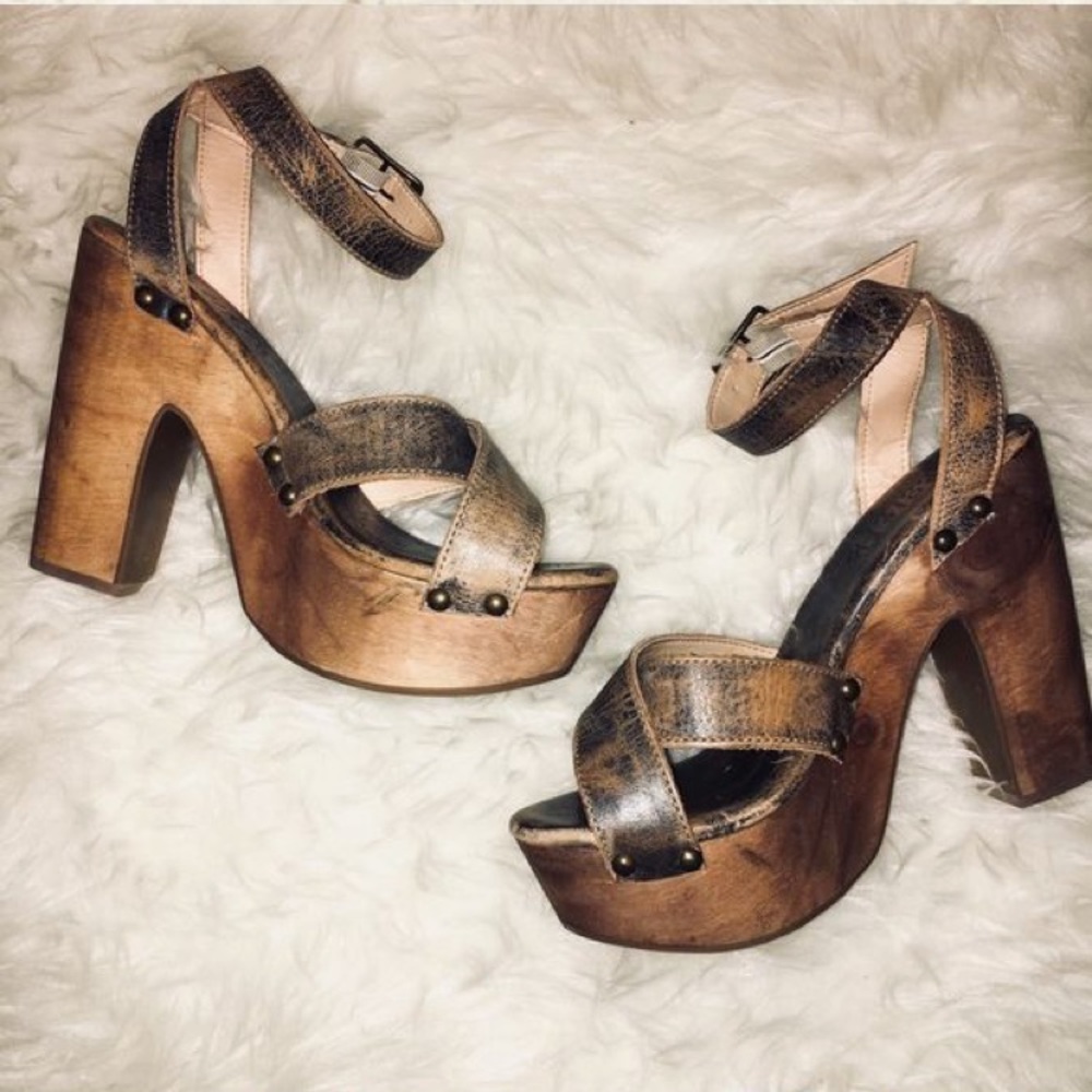 BED|STU wood strap heels